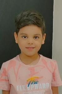 حسنين علي